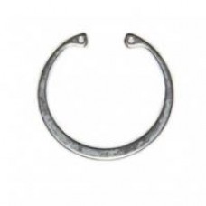 Suzuki Carry Front Wheel Bearing Retainer Ring DB52T, DA63T DA64T DA16T
